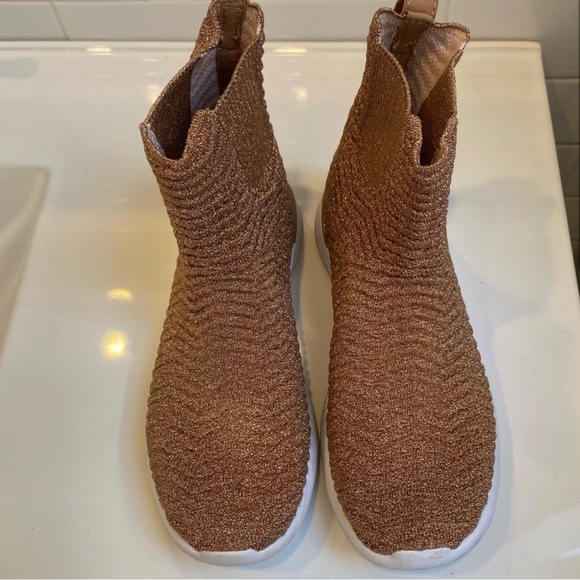 APL ATHLETIC PROPULSION LABS - Picture 5 of 8